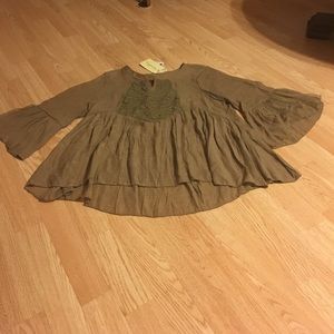 Rebellion taupe high low top